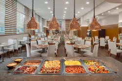 Reštaurácia, Hotel Avanti ****, Brno