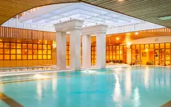 Super wrażenia: Jednodniowy karnet do Aronia Spa & Wellness w Budapeszcie z basenami podgrzewanymi i saunami