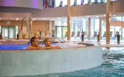 Miskolc v Diósgyőri Várkert Panzió s celodenným vstupom do termálnych kúpeľov Ellipsum SPA + sauna a raňajky