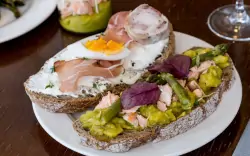 Reggeli, Hotel Vienna House Easy by Wyndham Pilsen ****