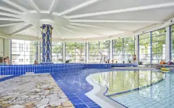 Szlovénia: Pihenés a Thermal Resort Lendava***-ban félpanziós ellátással, paraffinos fürdővel és 7 medencével