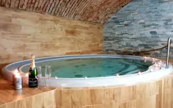 OChK Žďárské vrchy w pobliżu Bajkowej Wioski w Hotelu Sněžné *** z wellness (jacuzzi i 2 sauny), obiadokolacje