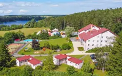 Křivoklátsko: Hotel Jesenice *** z obiadokolacją lub all inclusive z napojami alko lub niealko + basen 