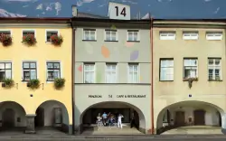 Penzion 14, Hostinné