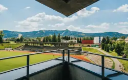 Liberec (nielen) pre športovcov: Hotel Arena *** so širokým športovým vyžitím, vonkajšou posilňovňou + raňajky
