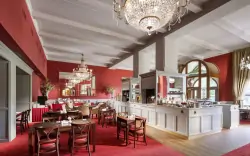 Restaurace Benada, Clarion Grandhotel Zlatý Lev ****