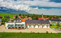 Vysoké Tatry v Penzionu Čerešňový sad se snídaněmi a wellness + zapůjčení sportovního vybavení a bohaté slevy