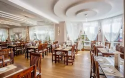 Restaurace, Hotel Járja ***, Hajdúszoboszló, Maďarsko