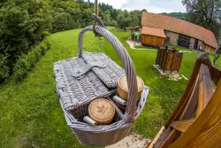 Kempingový koš, Stromodům Žítková, Bílé Karpaty