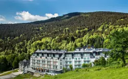 Polsko u hranic: Králický Sněžník v Aparthotelu Panorama se snídaní a wellness (vířivka, sauna) + úschovna kol