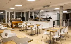Restaurace, Bástya Konferencia és Wellness Hotel, Miskolc