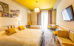 Pokoj Standard, Hotel Visegrád ****, Maďarsko