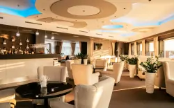 Bar, AZUL Hotel ****, Partizánske, Slovensko