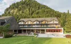 Rakúsko: Údolie rieky Alm v JUFA Hoteli Grünau im Almtal *** s polpenziou + wellness (2 sauny) a zľavová karta