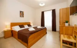 Izby, Hotel Hejtmanka, Mladá Boleslav