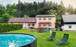 Pobyt u NP Šumava ve Wellness apartmánech Andrea se snídaněmi, privátním wellness, procedurami a láhví sektu