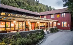 Dovolená v rakouském Štýrsku v JUFA Hotelu Bruck an der Mur *** s polopenzí a lesním wellness + hřiště, herna