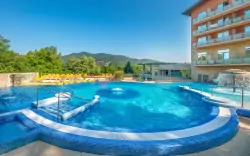 Dunakanyar: Luxus üdülés a Thermal Hotel Visegrád ****-ban wellnesszel és félpanzióval, gyereknek ingyenesen