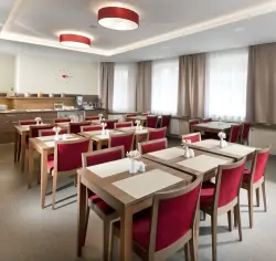 Restaurace, Lázeňský hotel Riviera Luhačovice ***