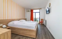 Izby majú možnosť až dvoch prísteliek a balkóna