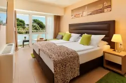 Prémium szoba, Hotel Pinija ****, Horvátország