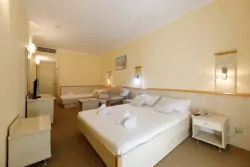 Szobák, Hotel Adria ***, Biograd na Moru