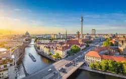 Berlín v blízkosti zoo a centra v Hoteli Q! Berlin **** s raňajkami a vstupom do wellness centra so saunami