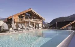Tirolské Alpy blízko Innsbrucku: Mountains Hotel Seefeld **** s polpenziou wellness a fitness + zľavová karta