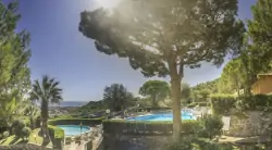 Medencék, Villaggio Colombo, Andorra, Liguria, Olaszország