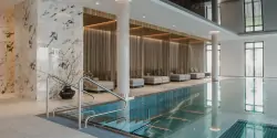 Solná komora: Lázně a hory v Hotelu Grand Elisabeth Bad Ischl ****superior s polopenzí + krytý bazén a 2 sauny