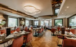 Restaurace, Alpine Hideaway ZILLERTALERHOF ****, Rakousko