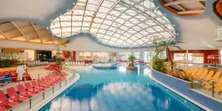 Štajersko: Rodinný wellness pobyt v 3* H2O Hotel-Therme-Rezorte s raňajkami + detské termálne kúpele a program
