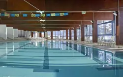 Fedett medence, Blu Hotel Senales Zirm-Cristal ****, Maso Corto (BZ)