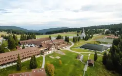 Horské středisko Rogla a lázně Zreče: 4* Hotel Planja s polopenzí, bazény a saunami + dítě do 12 let zdarma