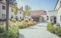 Hotelový dvůr, Mariandl im Oberwirt, Eggenfelden, Németország