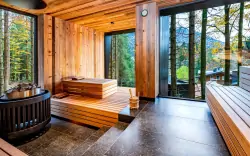 Dřevěná sauna, Hotel Fischerwirt Natur.WaldSPA ****, Faistenau, Rakousko