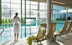 Viedeň: Luxusné wellness a relax v termálnych bazénoch a saunách Therme Wien (75 000 m²) + ubytovanie v hoteli