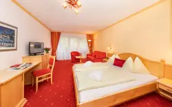 Szállodai szoba, Berg & Spa Hotel Urslauerhof ****, Hinterthal, Rakousko