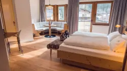 Pokoje, Alpine Hideaway ZILLERTALERHOF ****, Rakousko
