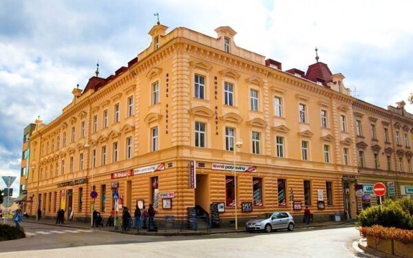 Hotel Slávia ***