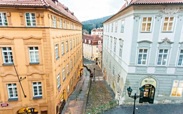 Apartmány U Zlaté podkovy ***