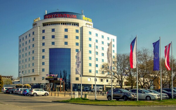 Cosmopolitan Bobycentrum ****