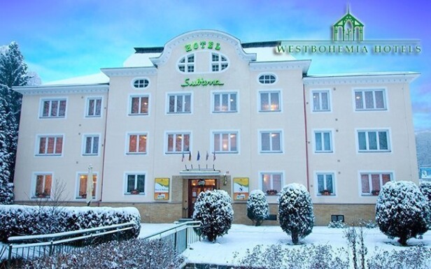 Hotel Subterra leží kousek u Karlových Varů