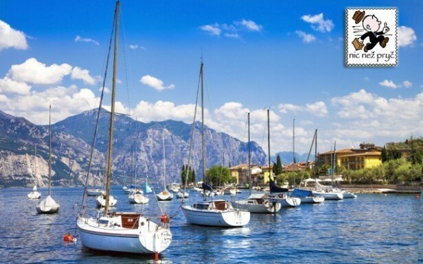 Největší jezero Itálie Lago di Garda každým rokem láká spoustu návštěvníků