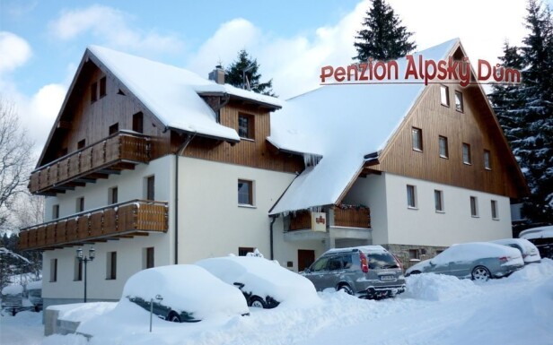 Skvelú rodinnú dovolenku si užijete v penzióne Alpský Dům