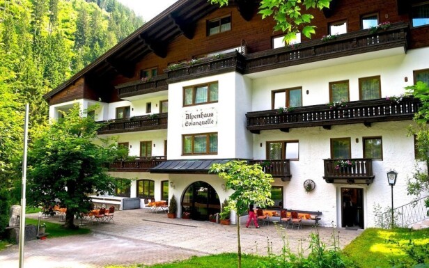 Hotel Evianquelle najdete ve Vysokých Taurách