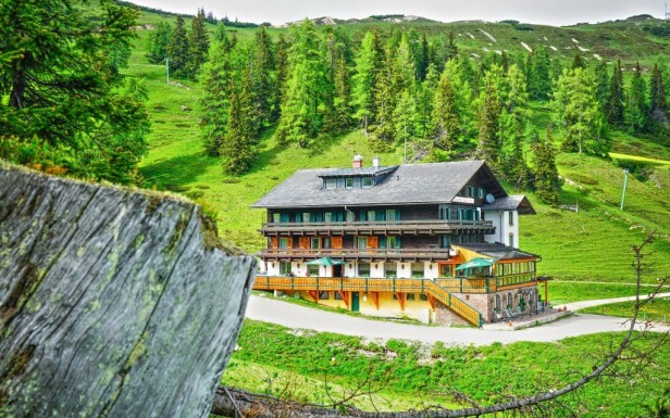 Hotel Alpen Arnika *** leží uprostřed krásné přírody