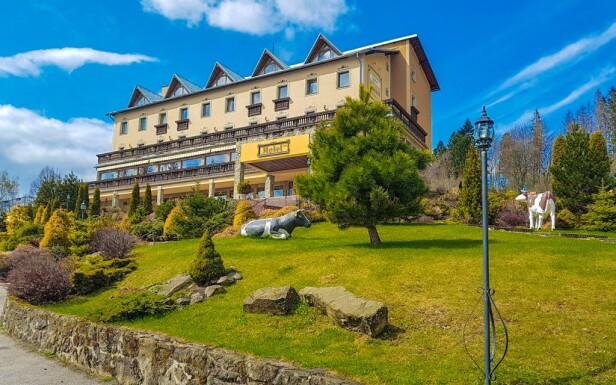 Hotel Husárik **** v Kysuckých Beskydech, Čadca, Slovensko