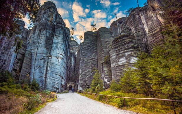 Az Adršpach-teplické sziklaváros mindig gyönyörű
