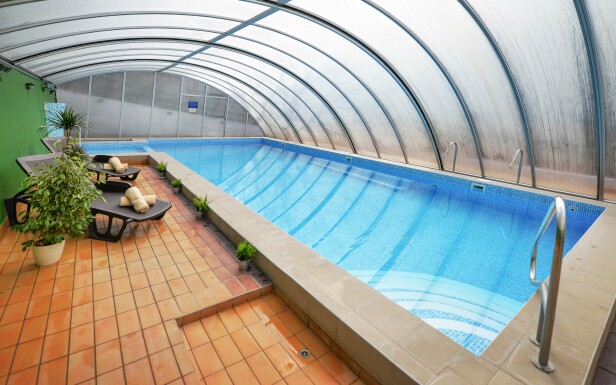 Úszómedence, wellness részleg, Panorama Hotel Noszvaj